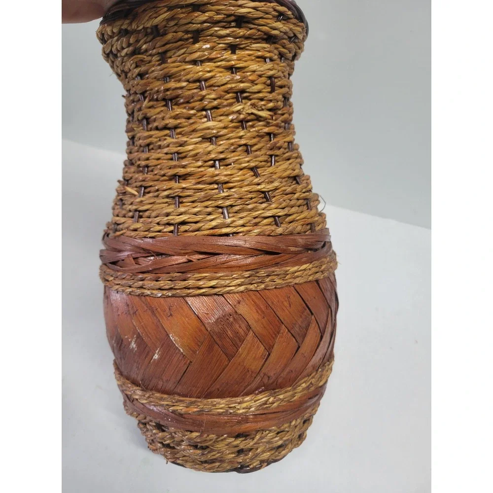 Rustic Woven Seagrass and Bamboo Wrapped Clay pottery. Vase Decorative‎ Urn